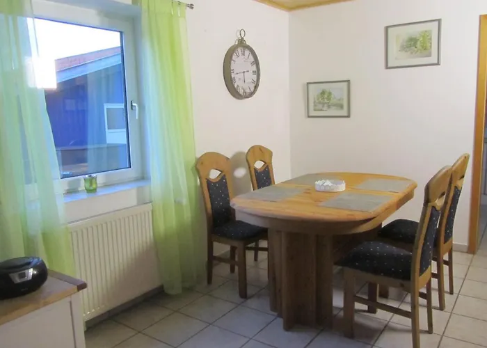 Fuchshuber Daire *